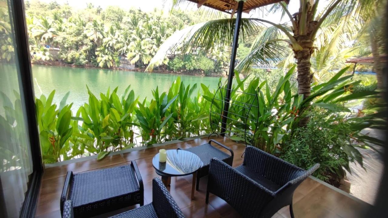 Pont Bleu Suites Riverside & Pool Canacona Exterior foto